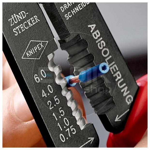 Knipex 97 22 240 Multifunctionele Krimptang voor Kabelschoenen 0,5–6,0 mm²