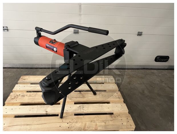 Ega 60016 Buigmachine hydraulisch tot 3"