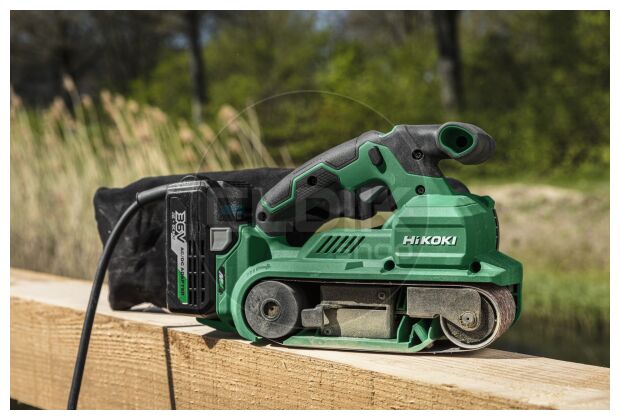 Hikoki SB3608DAW4Z Accu bandschuurmachine - 36 V / Exclusief accu's en lader