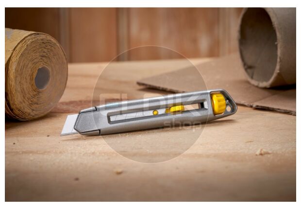 Stanley 0-10-018 Interlock Afbreekmes 18 mm