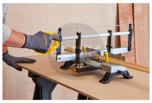 Stanley 1-20-800 Verstekbak Metaal Verstelbaar L560mm/B143mm/H95mm