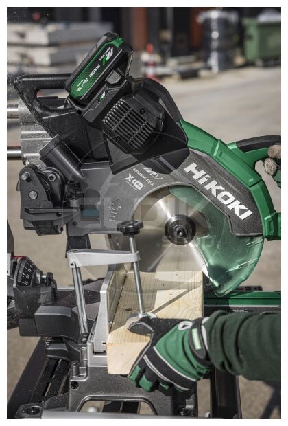 Hikoki C3612DRAW4Z Accu afkortzaag 36V / 305 mm - Exclusief lader en accu's